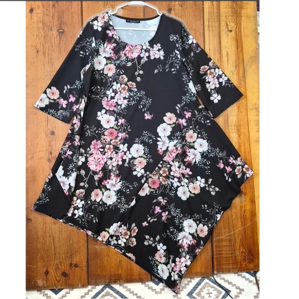 Bryn Walker Black Floral Asymmetrical Handkerchief Hem Tunic Top/Dress Size M